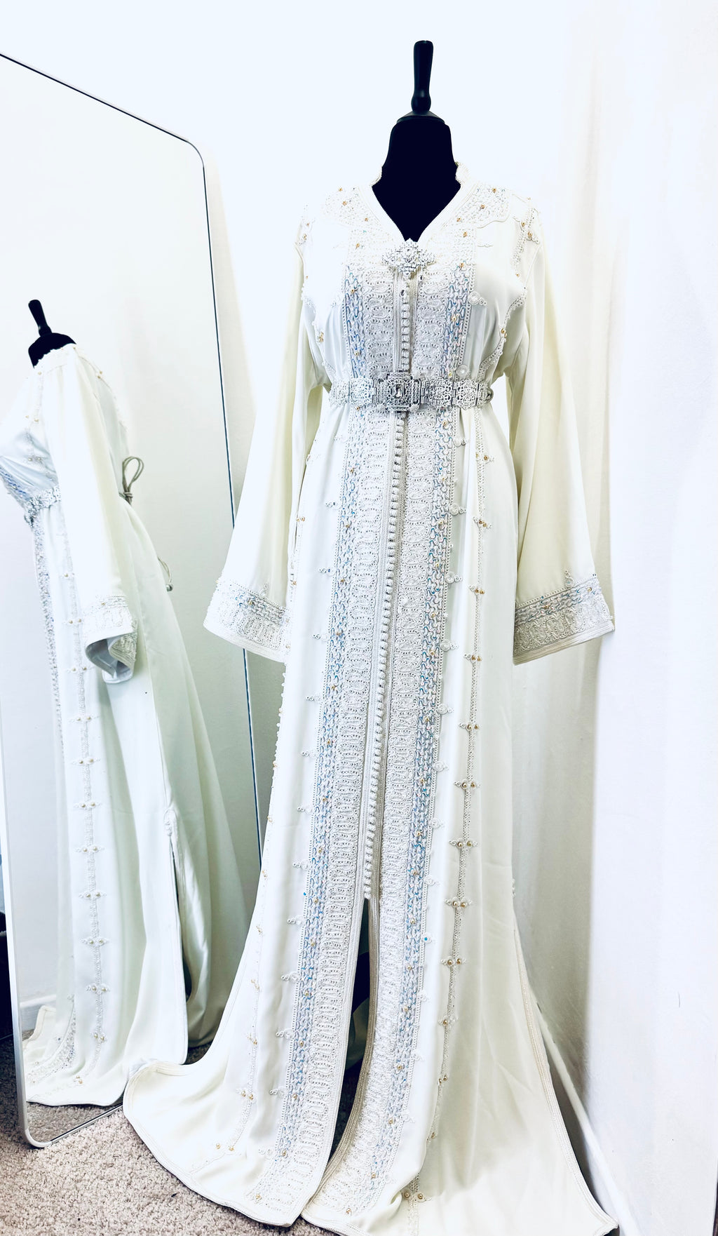 Caftan el amira👰🏻‍♀️🤍